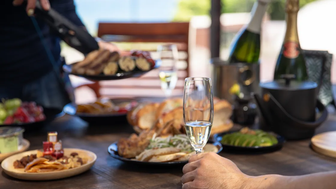 Lost Cabin(ロストキャビン) - Slide 5