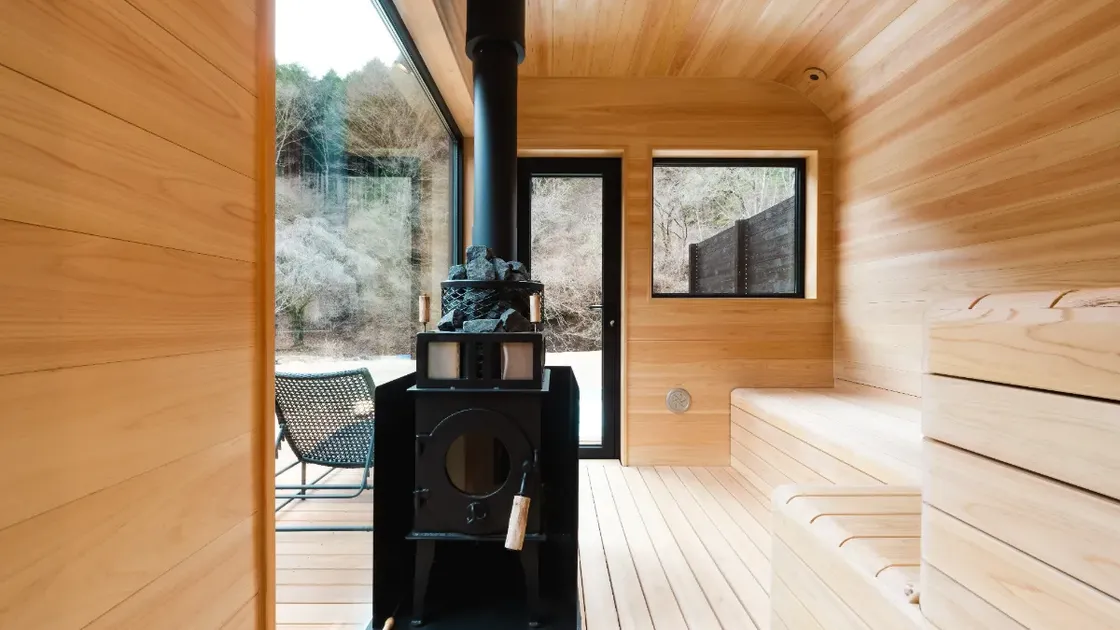こだわりのサウナルーム