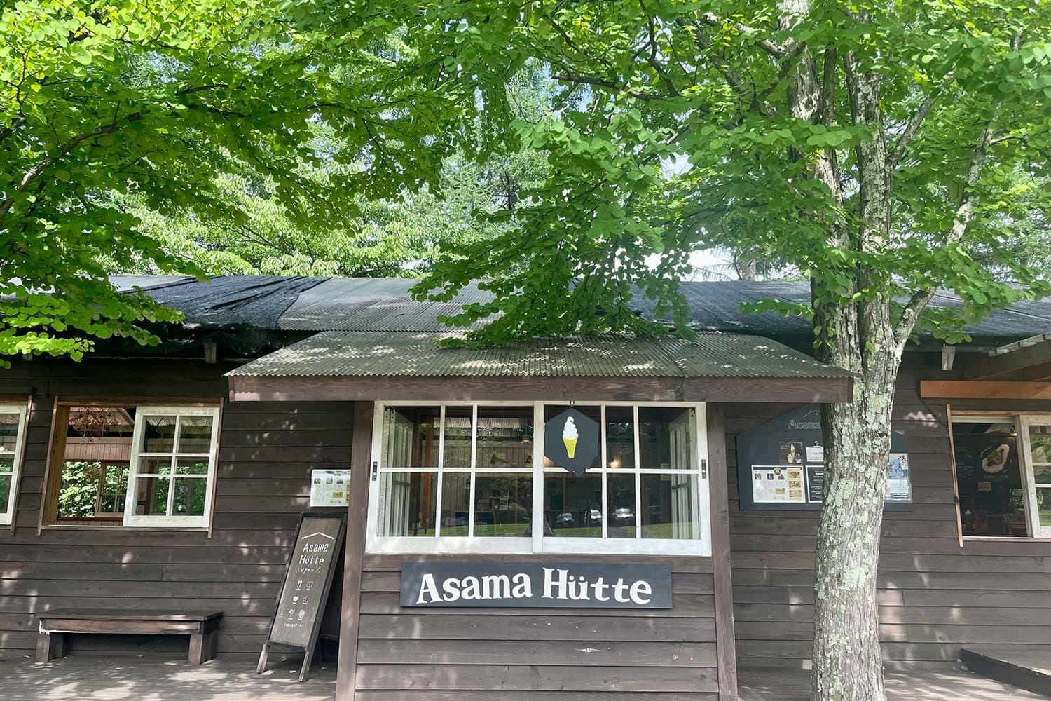 キャンパーズマルシェで地元の味覚を堪能