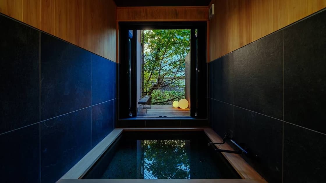 THE BENIYA 湯河原 0