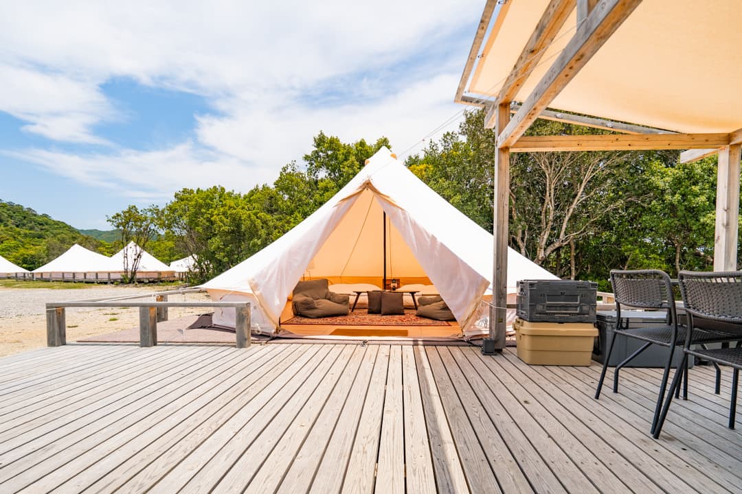 グランピングテントスウィート