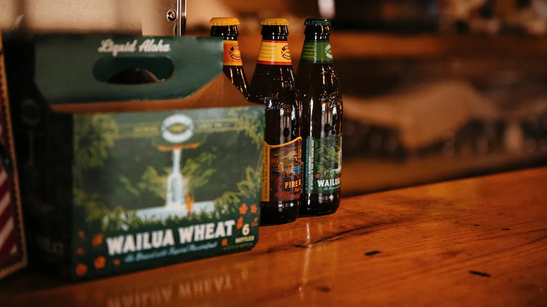 カフェバーでクラフトビール!