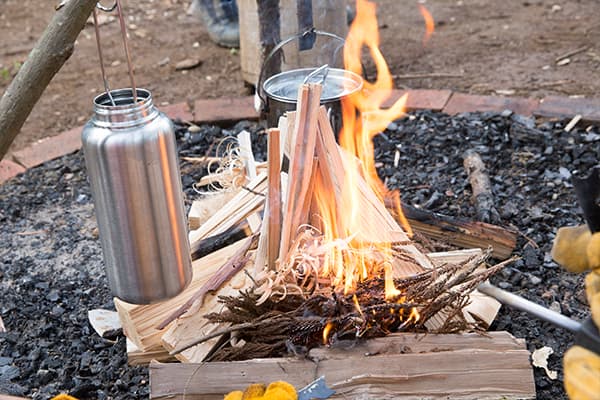 ブッシュクラフト 火おこし体験(所要時間60分)